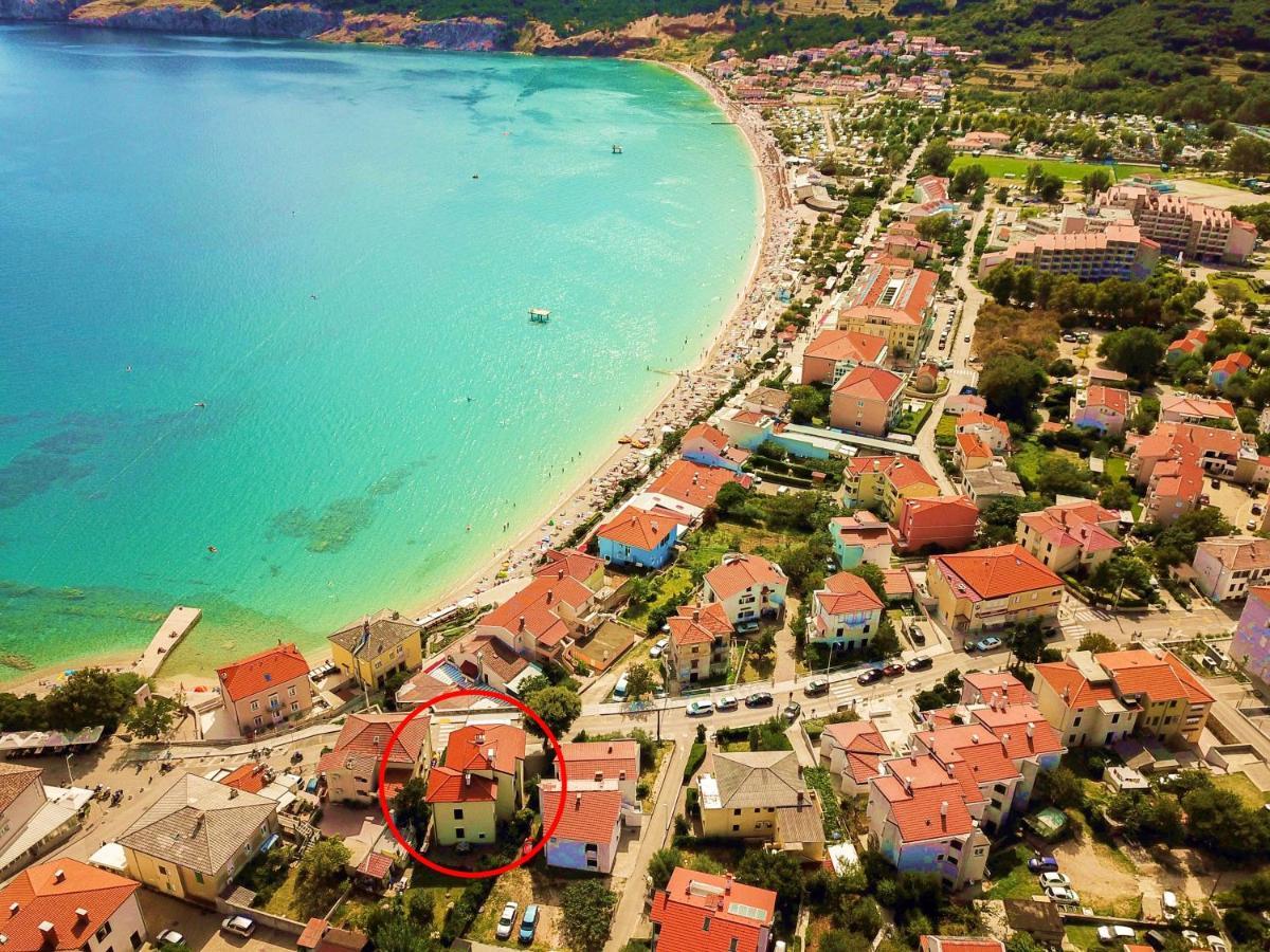 Studio Apartments Cavrak With Terrace Baška Eksteriør bilde