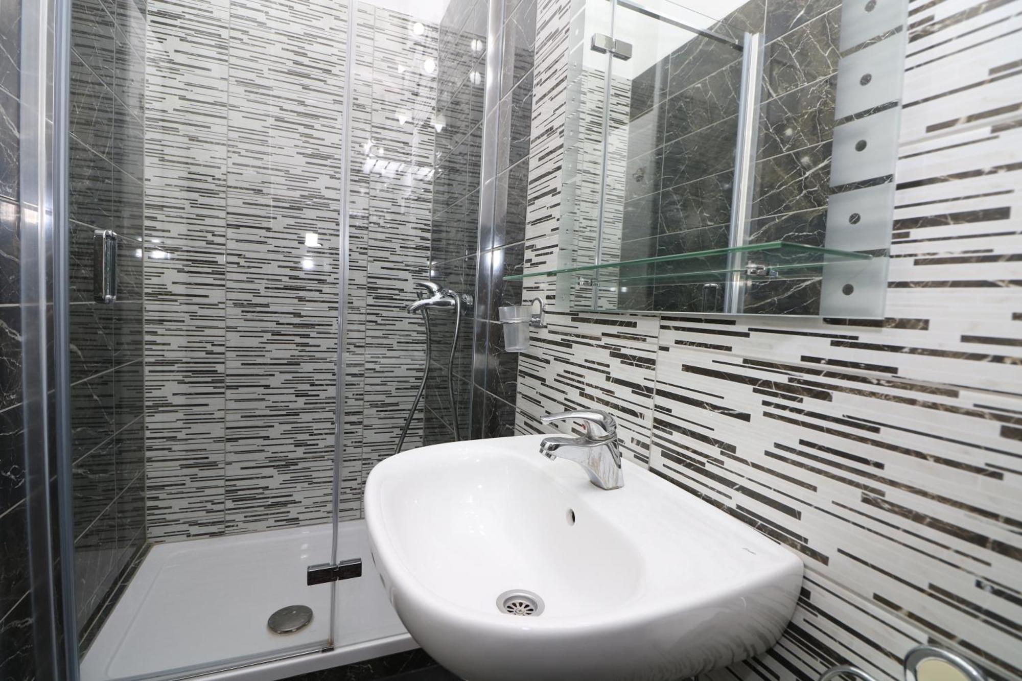 Studio Apartments Cavrak With Terrace Baška Rom bilde
